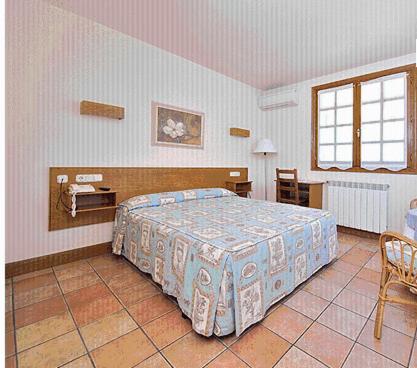 Hostal Lorentxo Olave Quarto foto